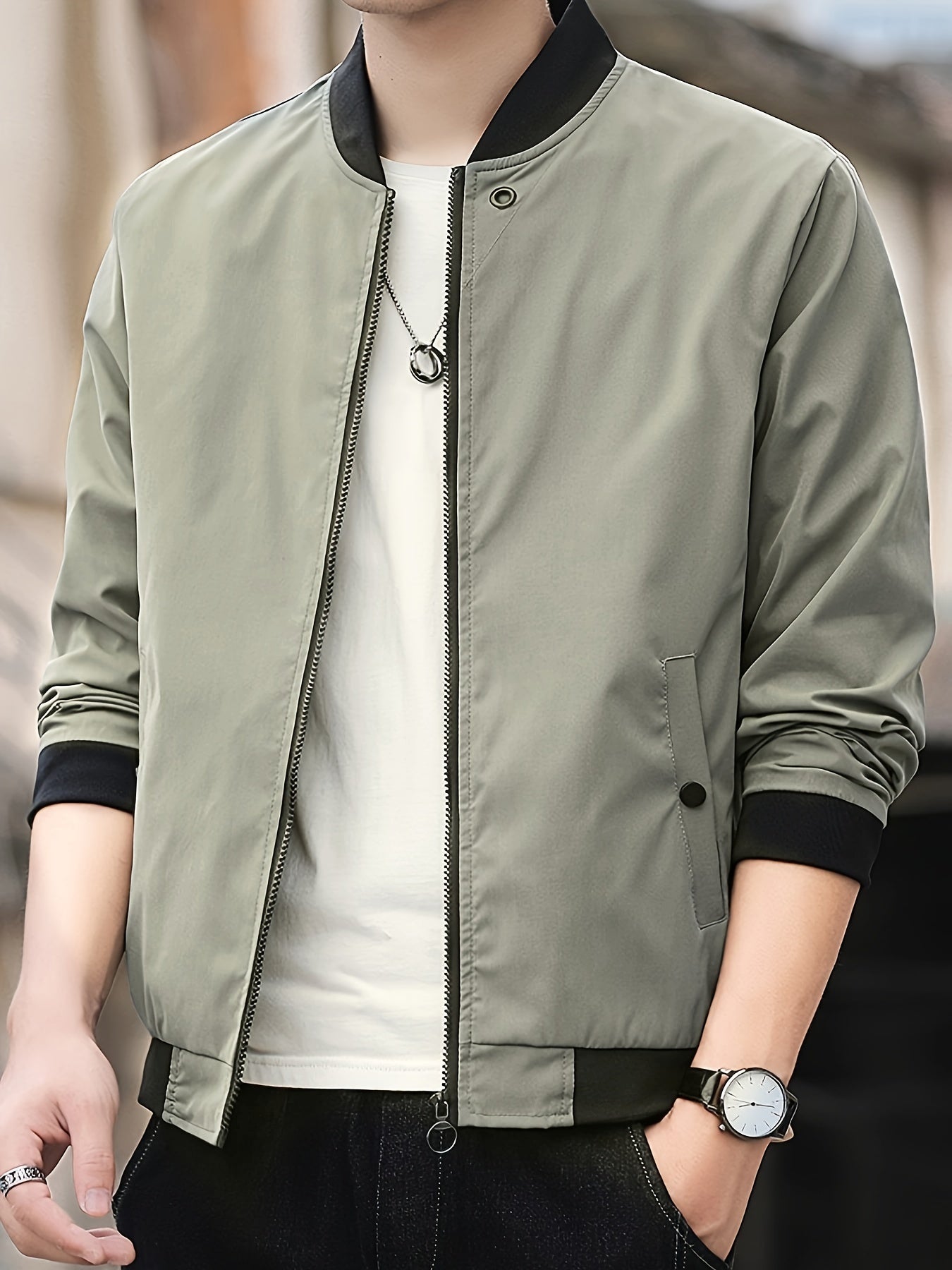 Men's Lightweight Zip Up Windbreaker Jacket