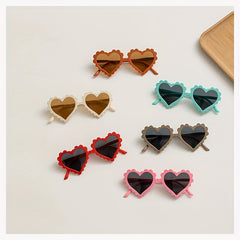 Girls Heart Sunglasses - Sun Protection for Beach Holiday
