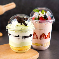 50 Disposable Plastic Cups & Lids for Drinks & Desserts Christmas Party