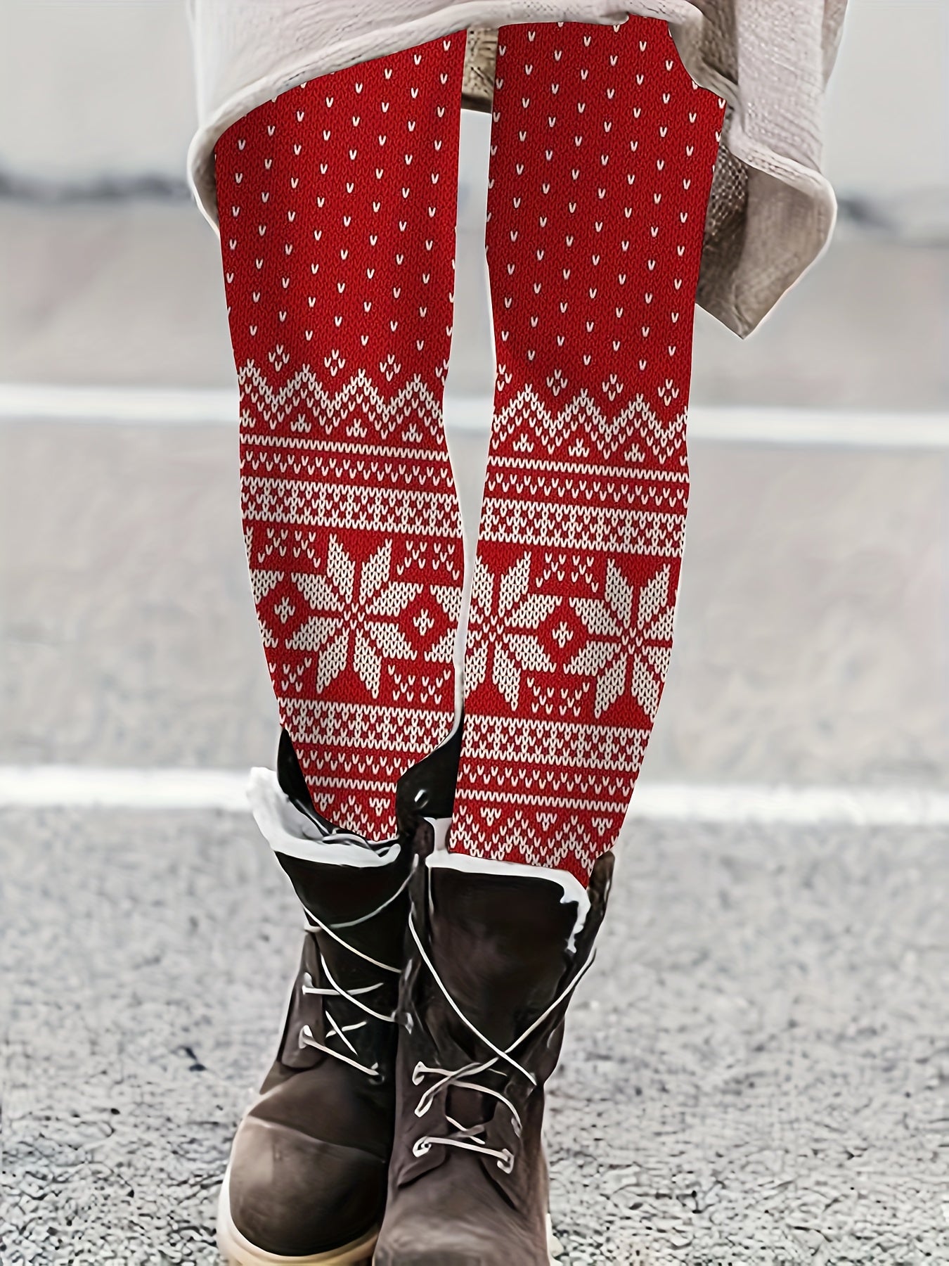 Heart & Snowflake Print High Rise Leggings