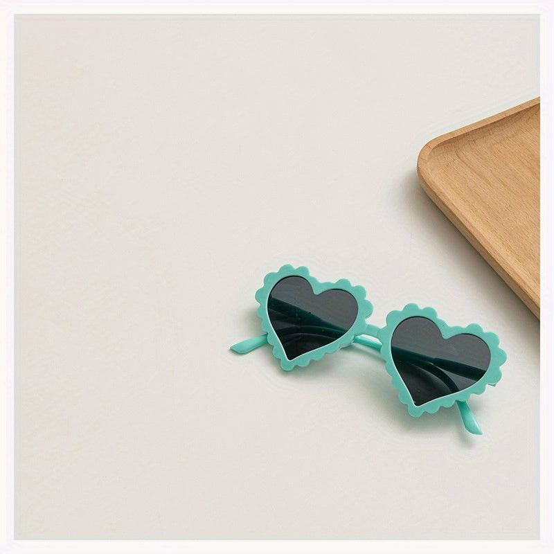 Girls Heart Sunglasses - Sun Protection for Beach Holiday