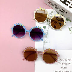 Round Frame Daisy Decorative Outdoor Sunglasses for Girls
