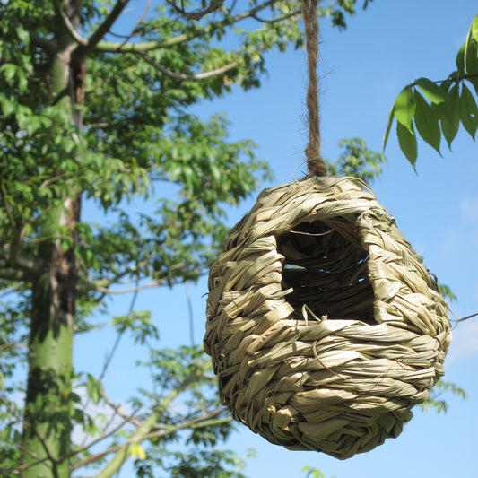 Hanging Woven Bird House for Yard Garden Decoration
