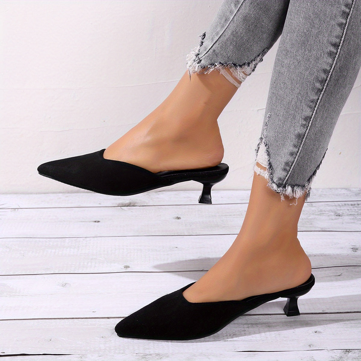 Women's Pointed Toe Kitten Heels Mules