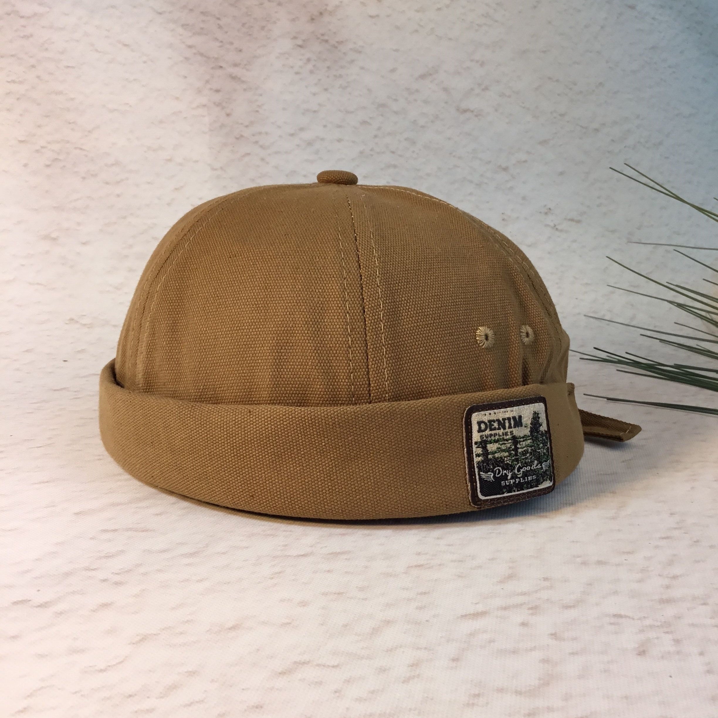 Retro Cotton Brimless Hat With Adjustable Cuff