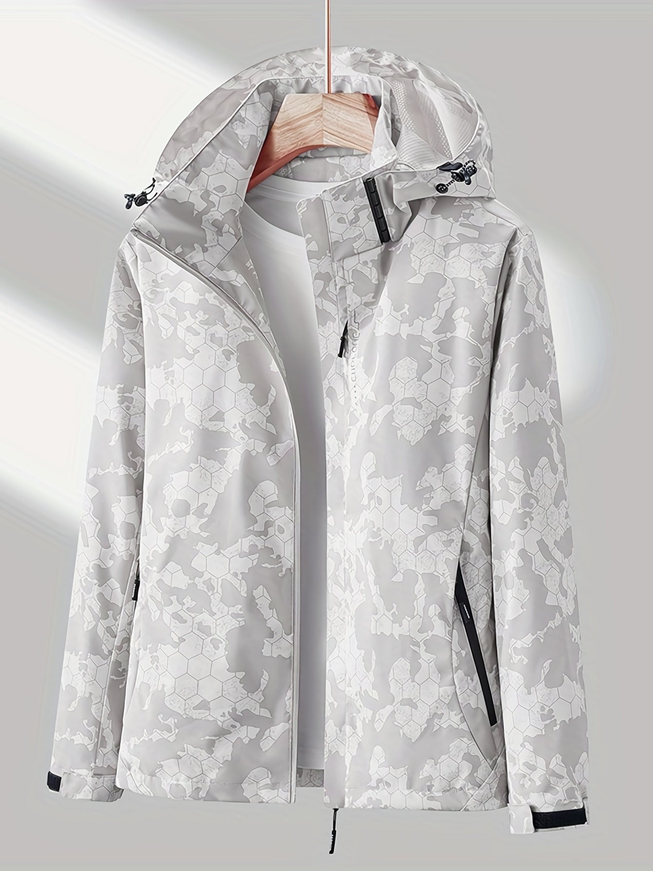 Men's Lightweight Waterproof Windbreaker Jacket Coat For Outdoors