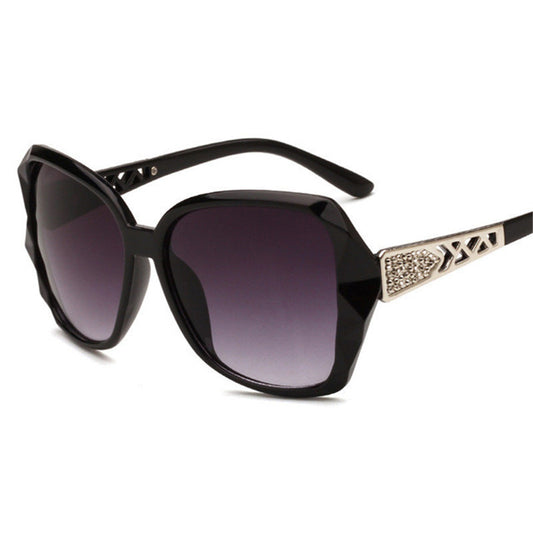 Vintage Oversized Square Sunglasses for Women Sun Protection Lenses