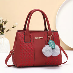 Plaid Tote Bag for Women with Adjustable Strap and Zipper Closure