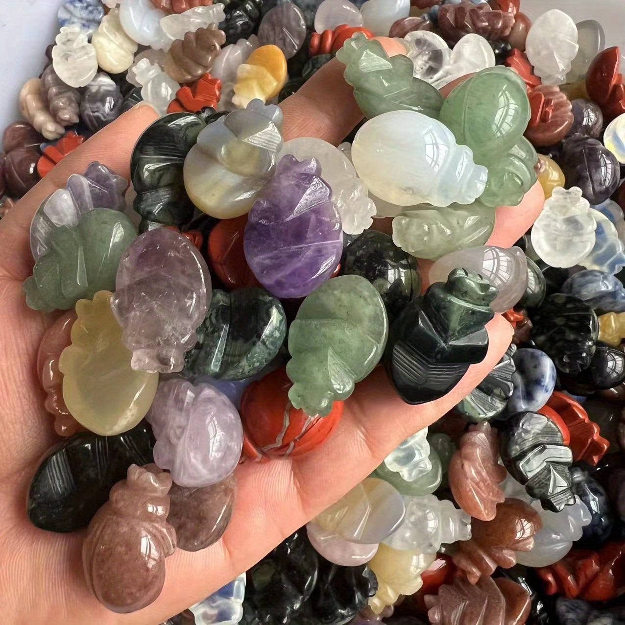 Carving Dung Beetle Natural Healing Crystal Jewelry Desk Decor Children Gift