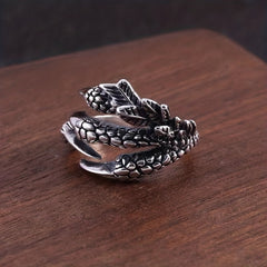 Men's Dragon Claw Hip hop Embossed Retro Ring