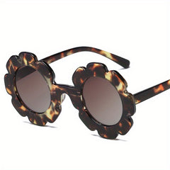 Sunflower Shaped Sunglasses UV400 Summer Eyewear for Party Outdoor Activities