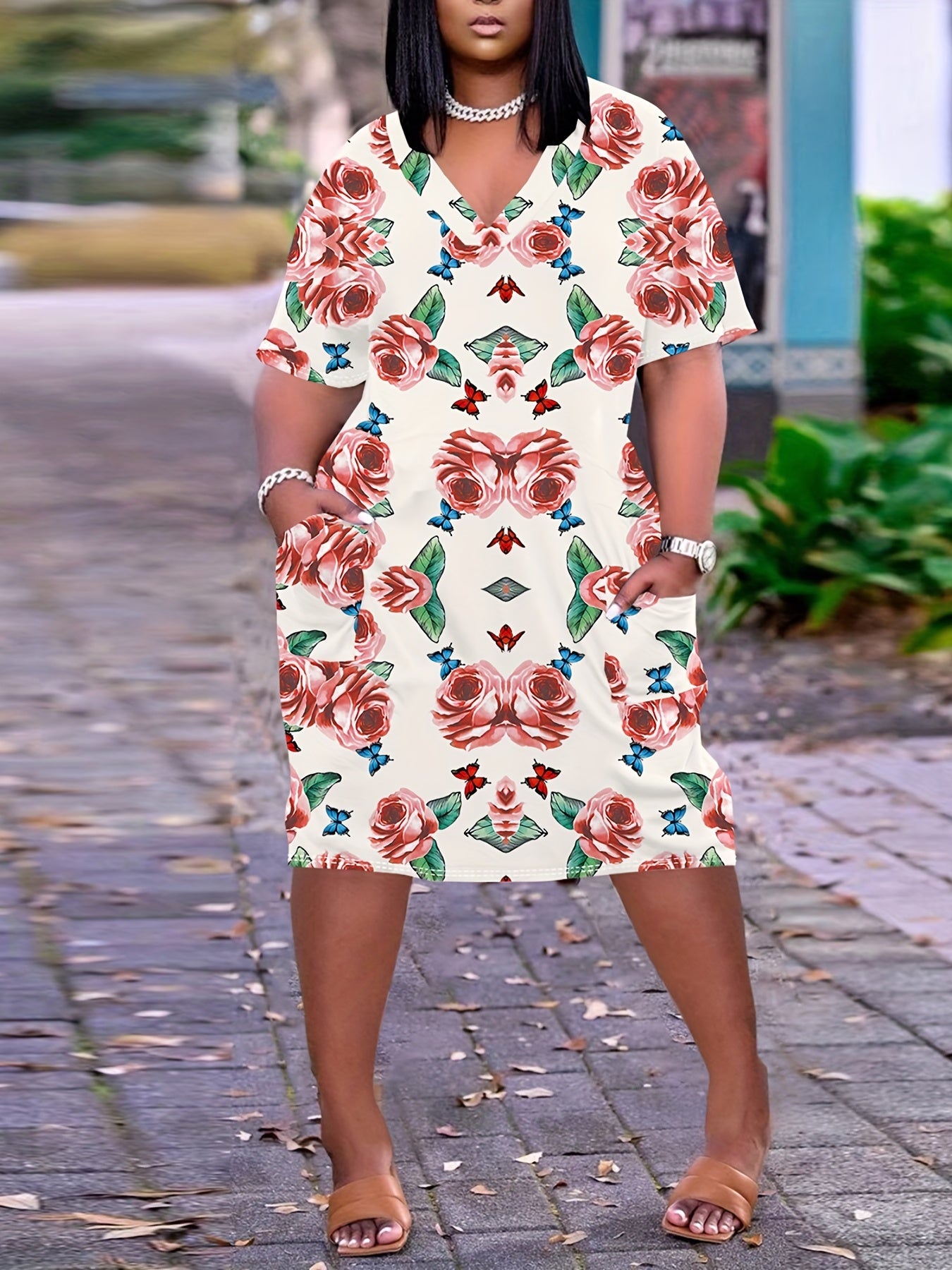 Plus Floral Print Short Sleeve V Neck High Stretch Dress With Pockets