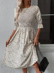  Ditsy Floral Print Shirred Bell Sleeve Midi Dress