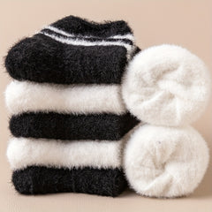 3 Pairs Warm Fuzzy Crew Socks For Winter Women's Stockings