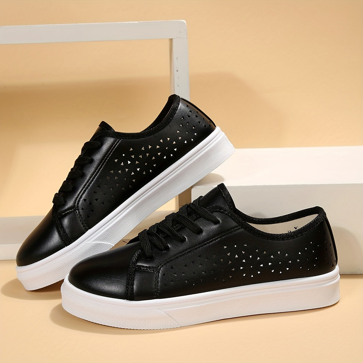 Women's Hollow Out Lace Up Sneakers Casual Outdoor Shoes