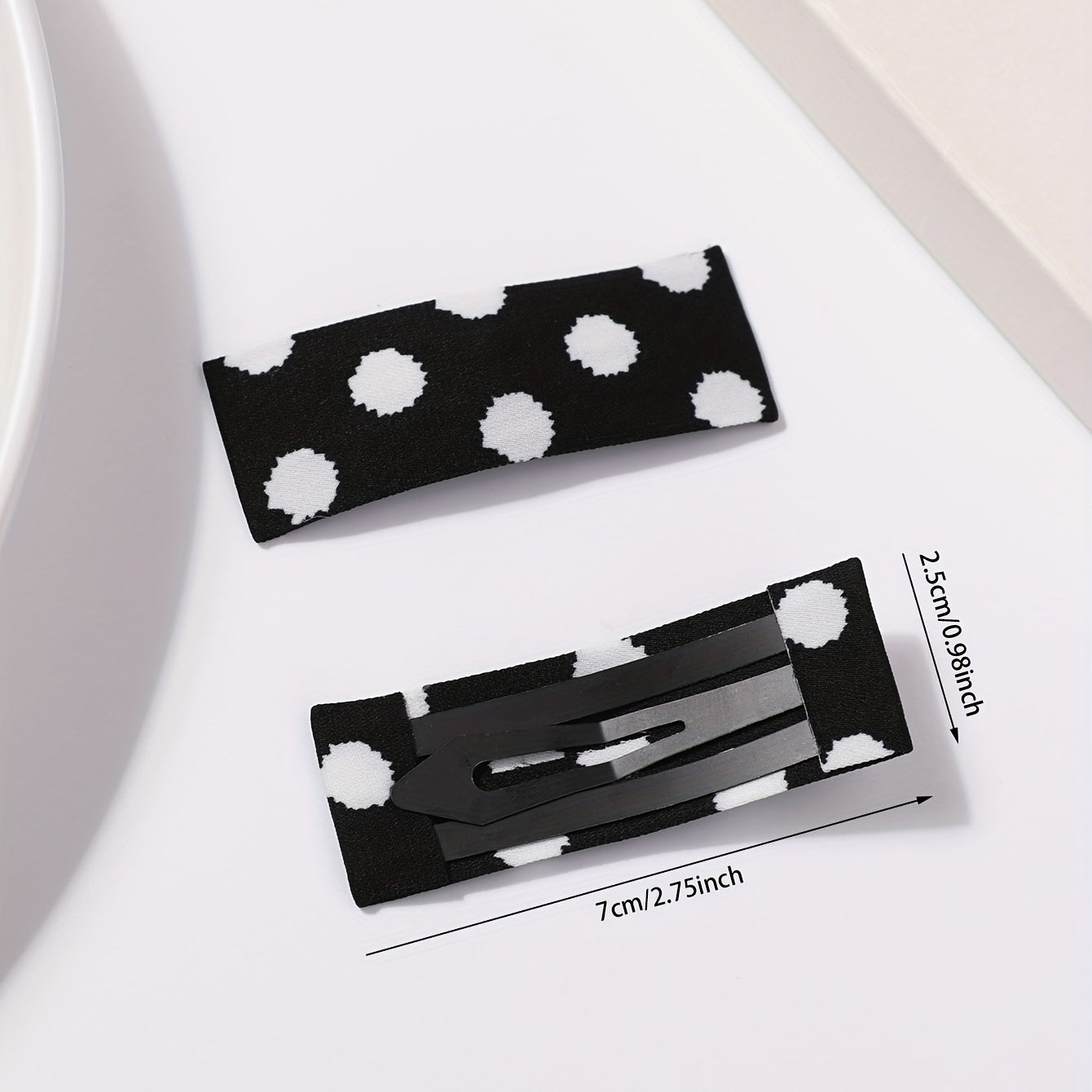 2pcs Polka Dot Snap Clip Hair Clip for Women Girls