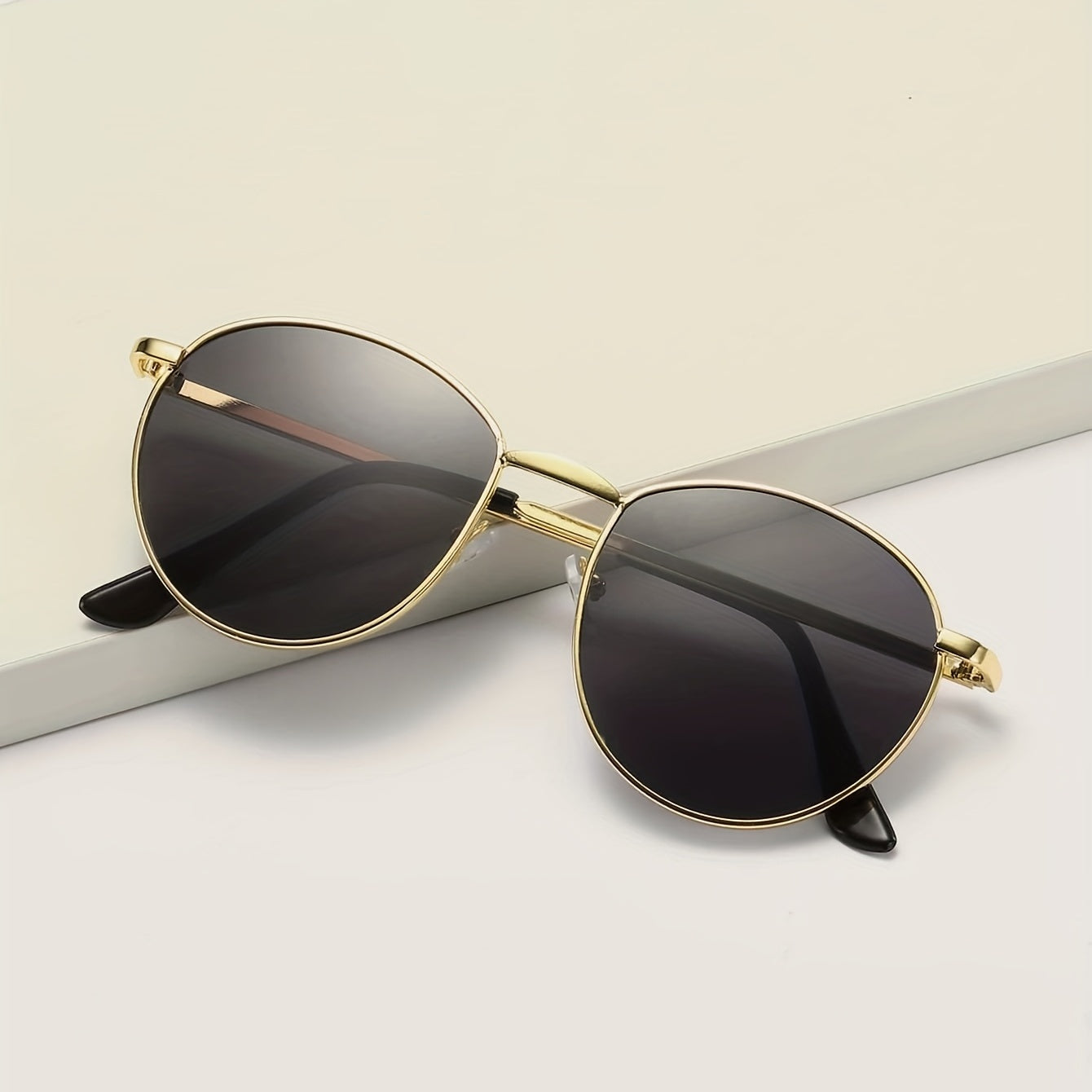 Round Frame Sunglasses Vintage Cat Eye Glasses UV400
