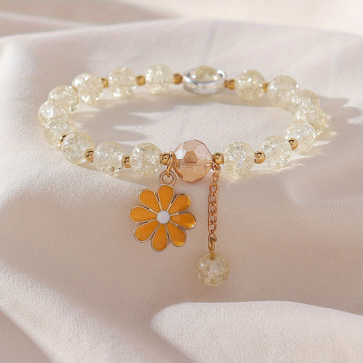 Summer Style Beaded Daisy Pendant Bracelet for Women
