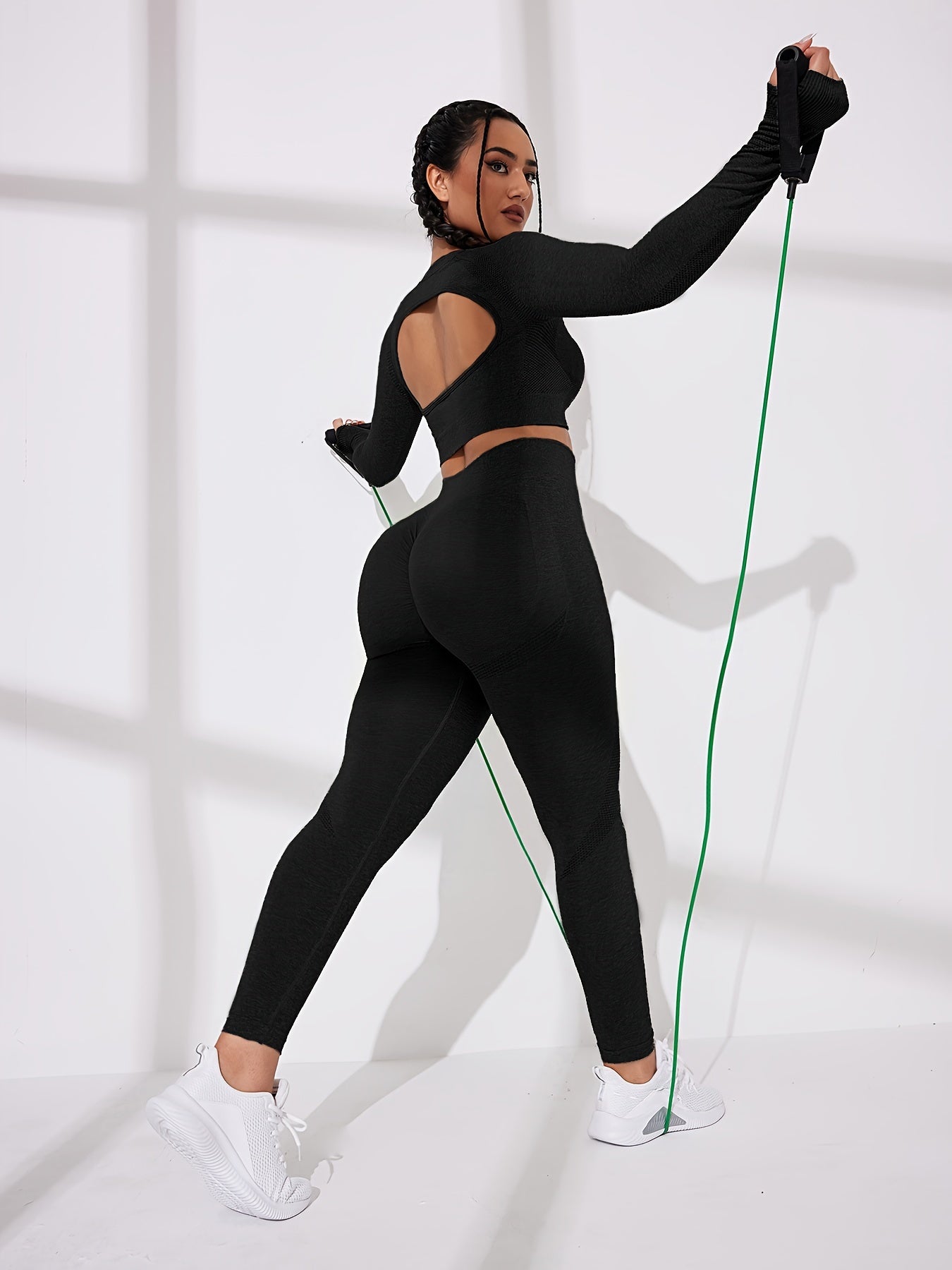 Sporty Set Round Neck Backless Top & High Waist Running Pant Sports Suit