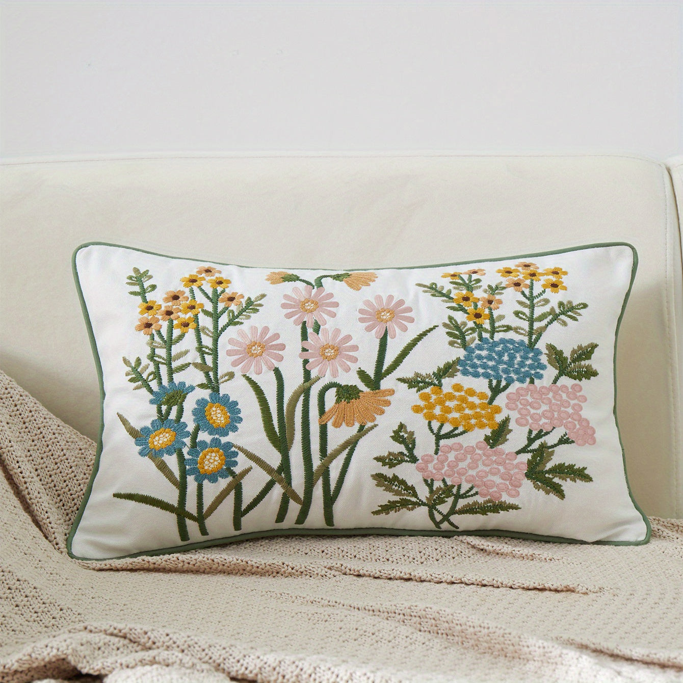 Daisy Embroidered Throw Pillowcase Cover 45x72cm