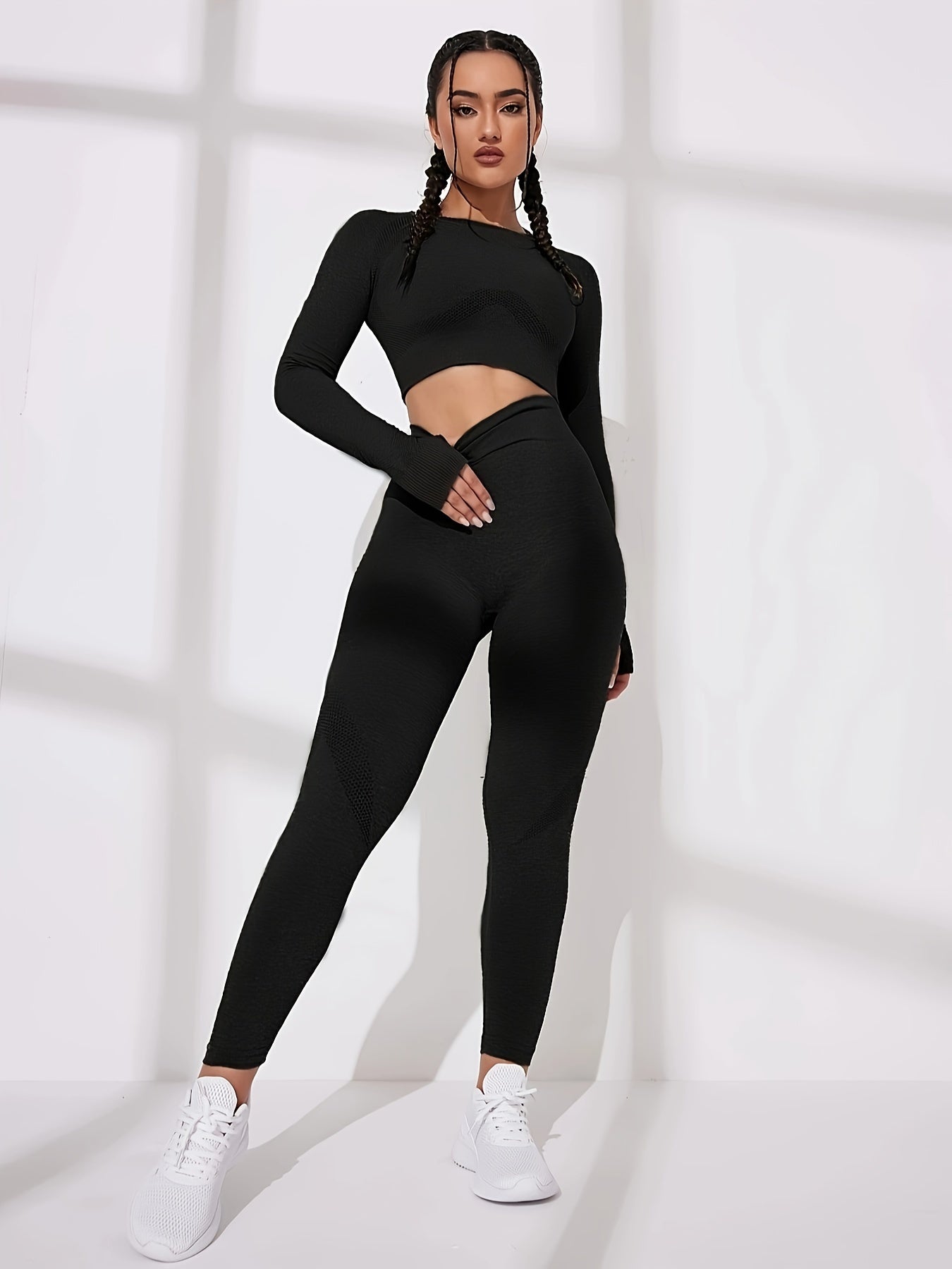 Sporty Set Round Neck Backless Top & High Waist Running Pant Sports Suit
