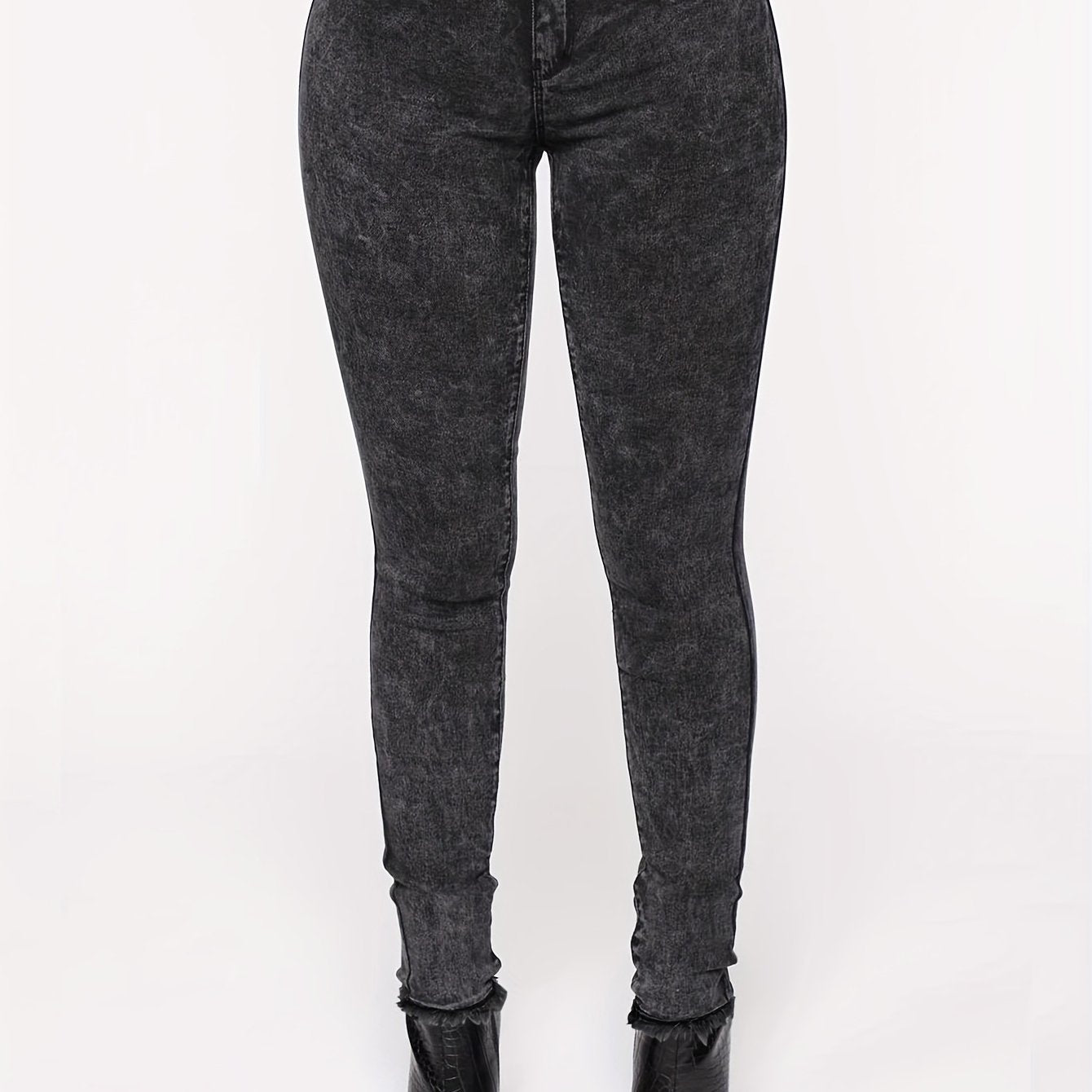  Fluffy Trim Button Up Skinny Jeans