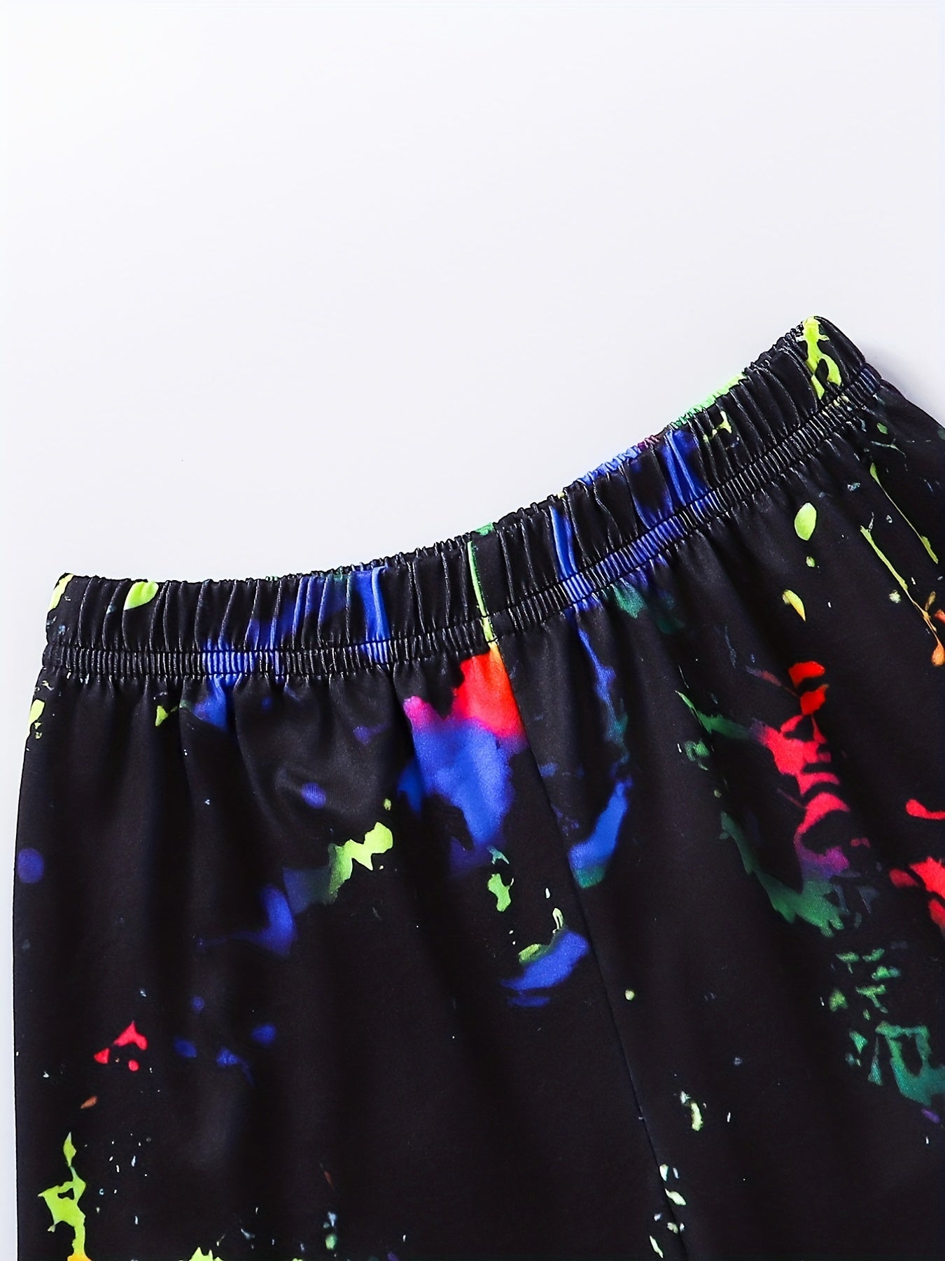 2pcs Boys Allover Print Graphic Short Sleeve Tees & Shorts Sets