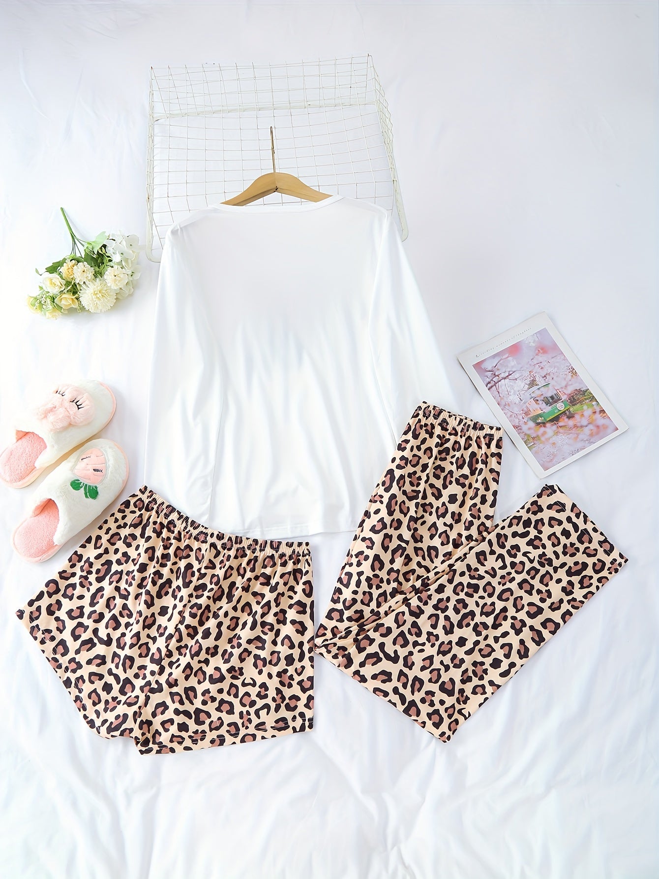 Heart Print Lounge Set Long Sleeve Crew Neck Top & Leopard Shorts