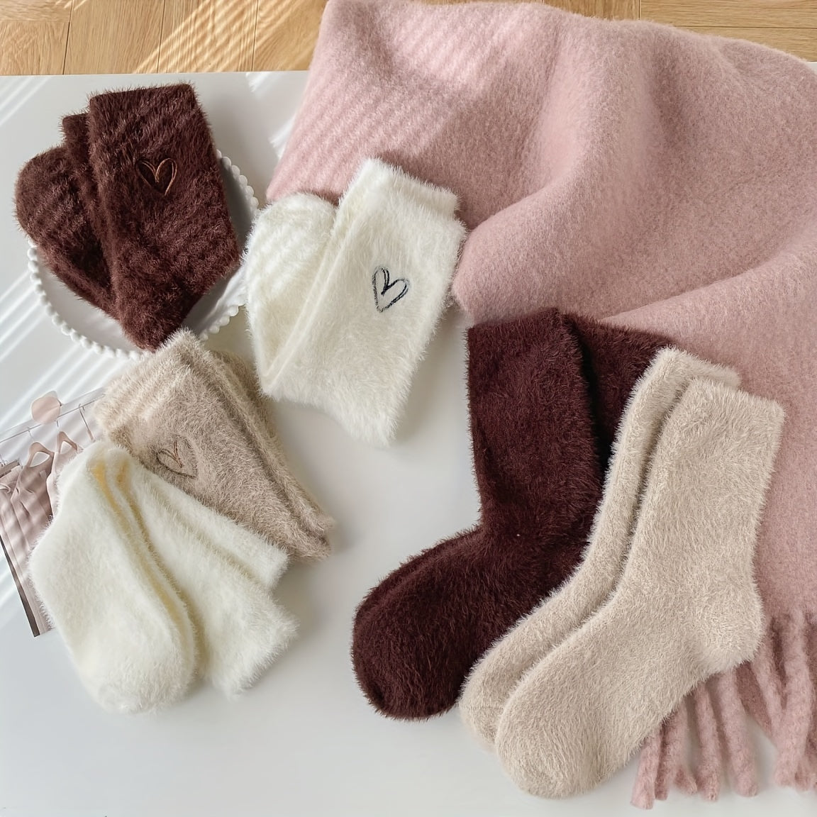 5 Pairs Heart Pattern Socks Cozy & Cute Women's Stockings