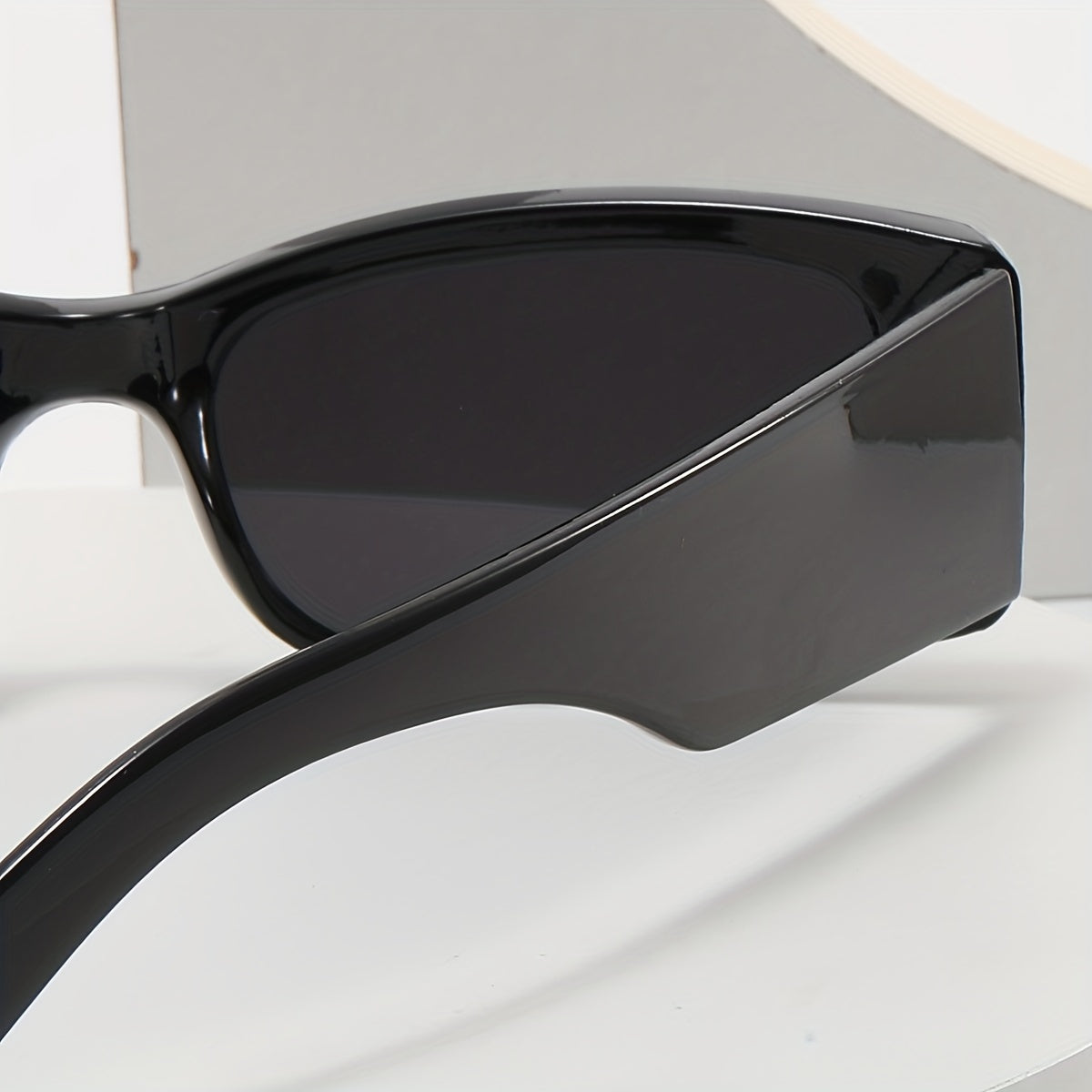 Rectangle Frame Sunglasses for Women Men Y2K Hiphop Solid Glasses