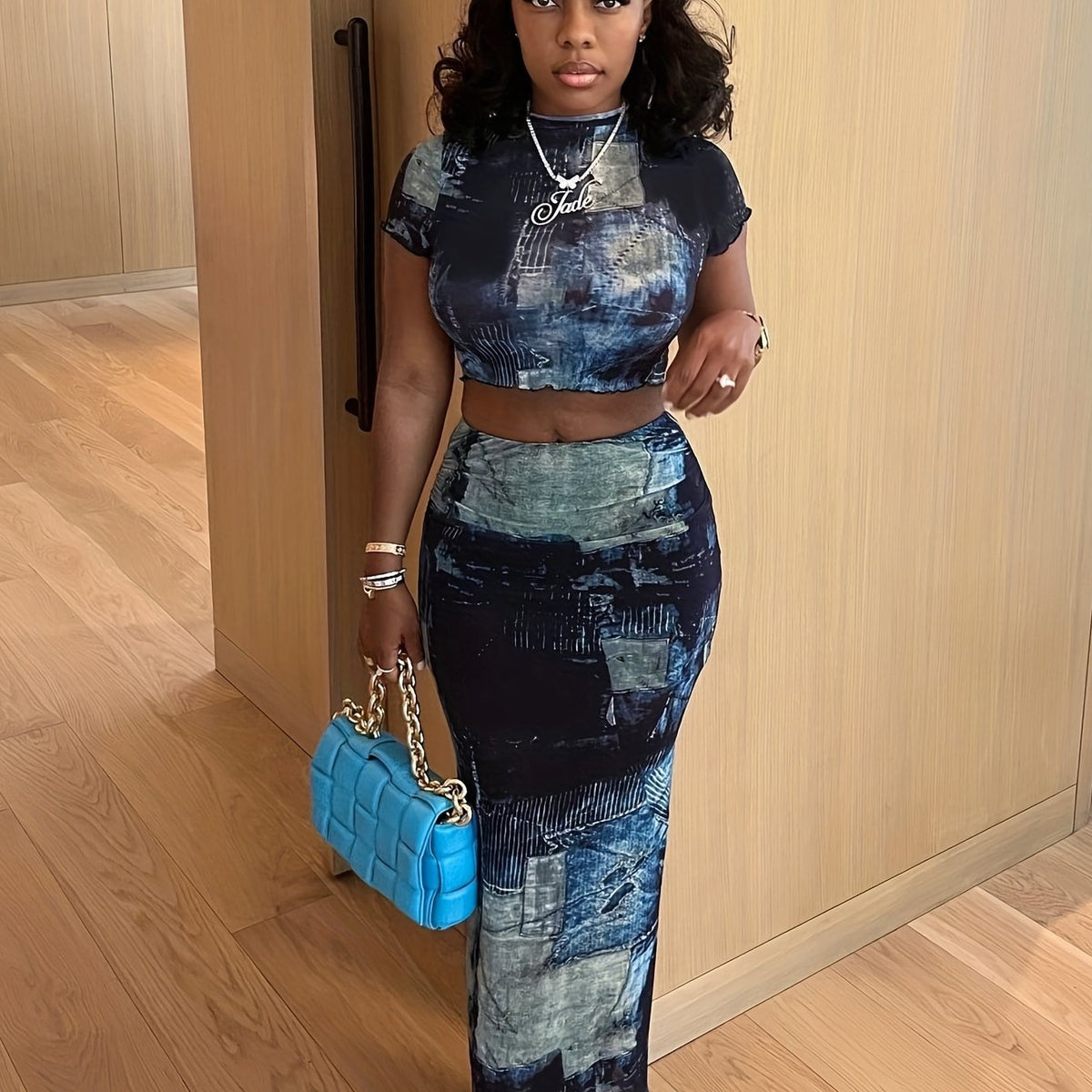 Print Two Piece Skirt Set Mock Neck Crop Top & High Waist Bodycon Skirt