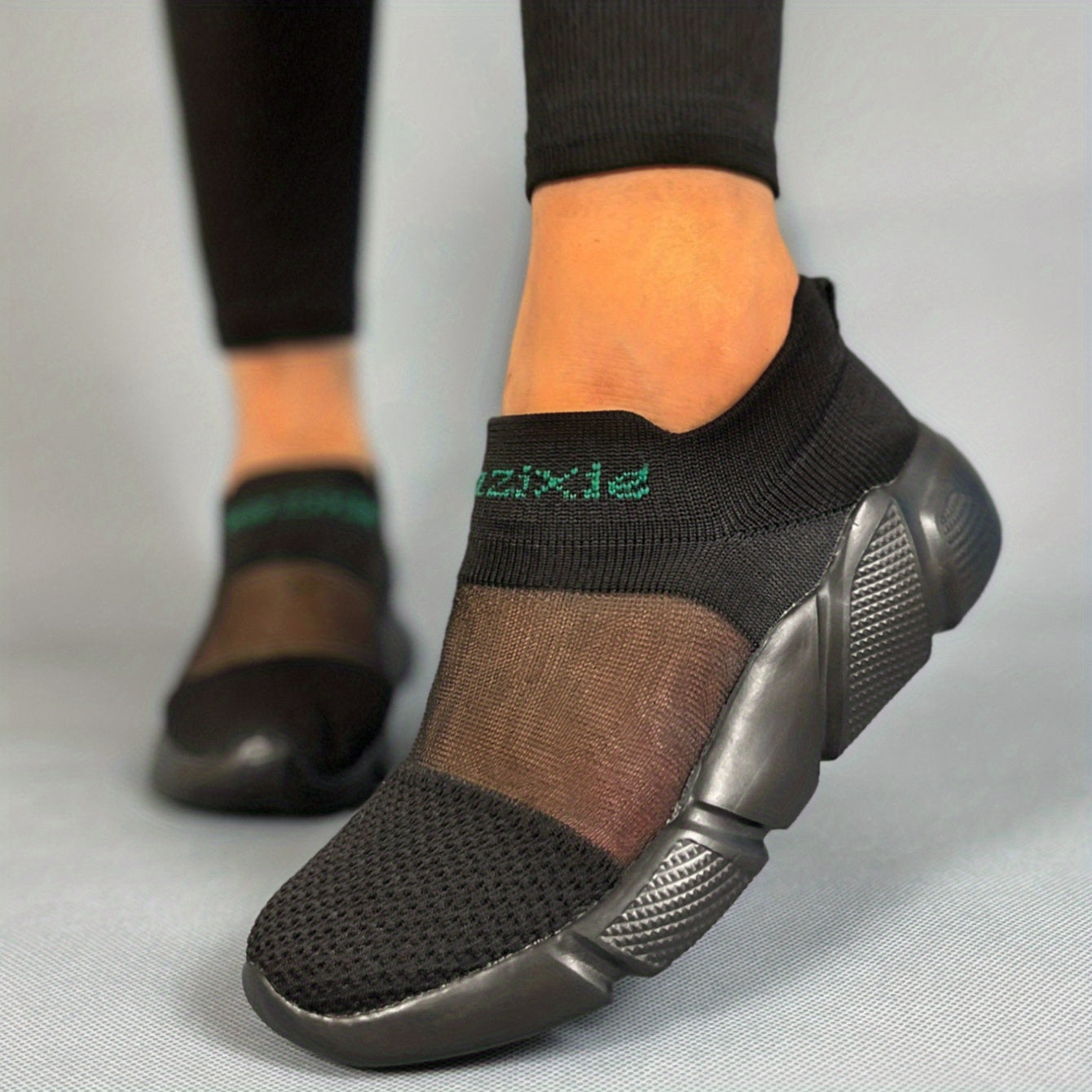 Women's Breathable Mesh Slip On Sneakers Lightweight Casual Shoes