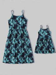 Summer Graphic Suspender Swimsuits Set Mother Daughter Dress V Neck