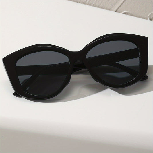 Oversized Cat Eye Sunglasses UV400 Anti Glare Glasses