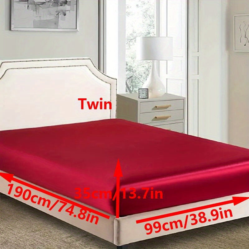 Luxuriously Soft Satin Fitted Sheet for Bedroom & Guest Room