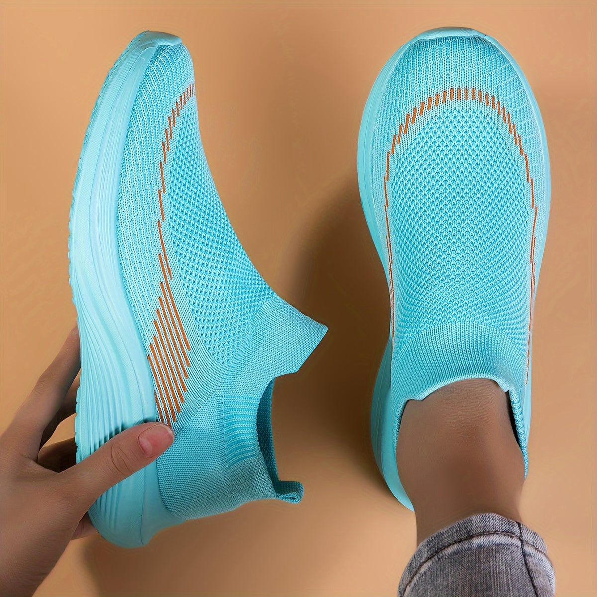 Women's Lightweight Slip-on Walking Shoes Breathable Platform Sports Sneakers
