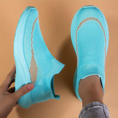 Women's Lightweight Slip-on Walking Shoes Breathable Platform Sports Sneakers