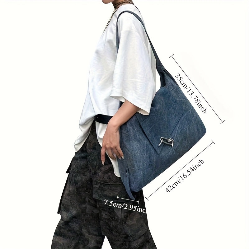 Fashionable Leather Tote Bag with Buckle Closure