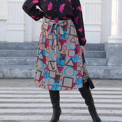  Geometric Print Knot Front Midi Skirt