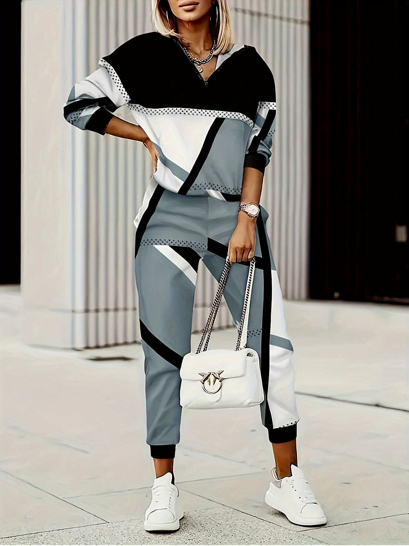 Colorblock Geo Print Hoodie & Joggers Set