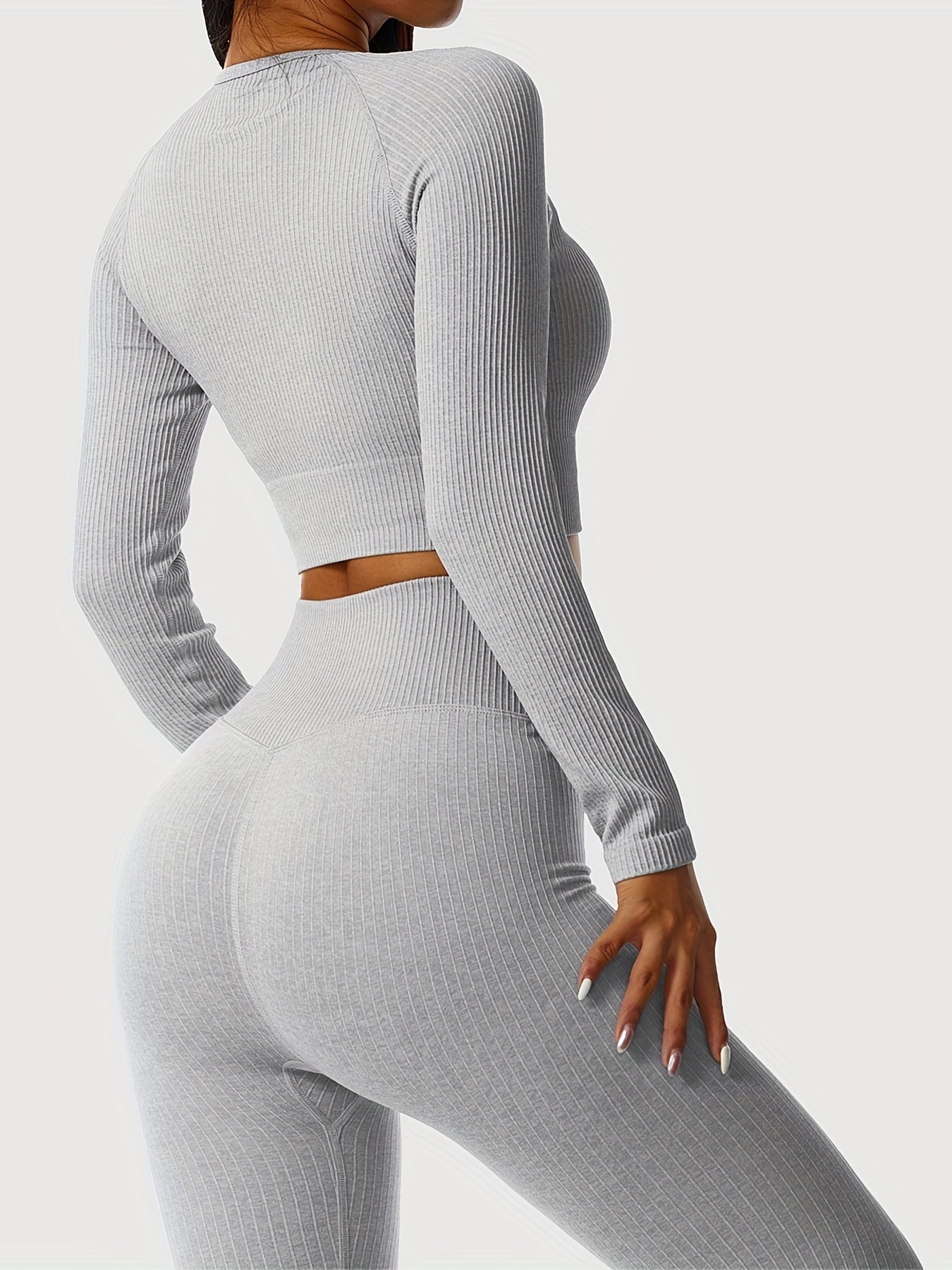 Yoga Set Long Sleeve Crop Top and Butt Lifting Leggings