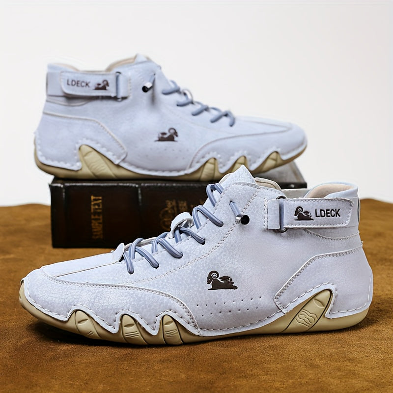 Solid Round Toe Walking Shoes Platform Wear Resistance Sneakers