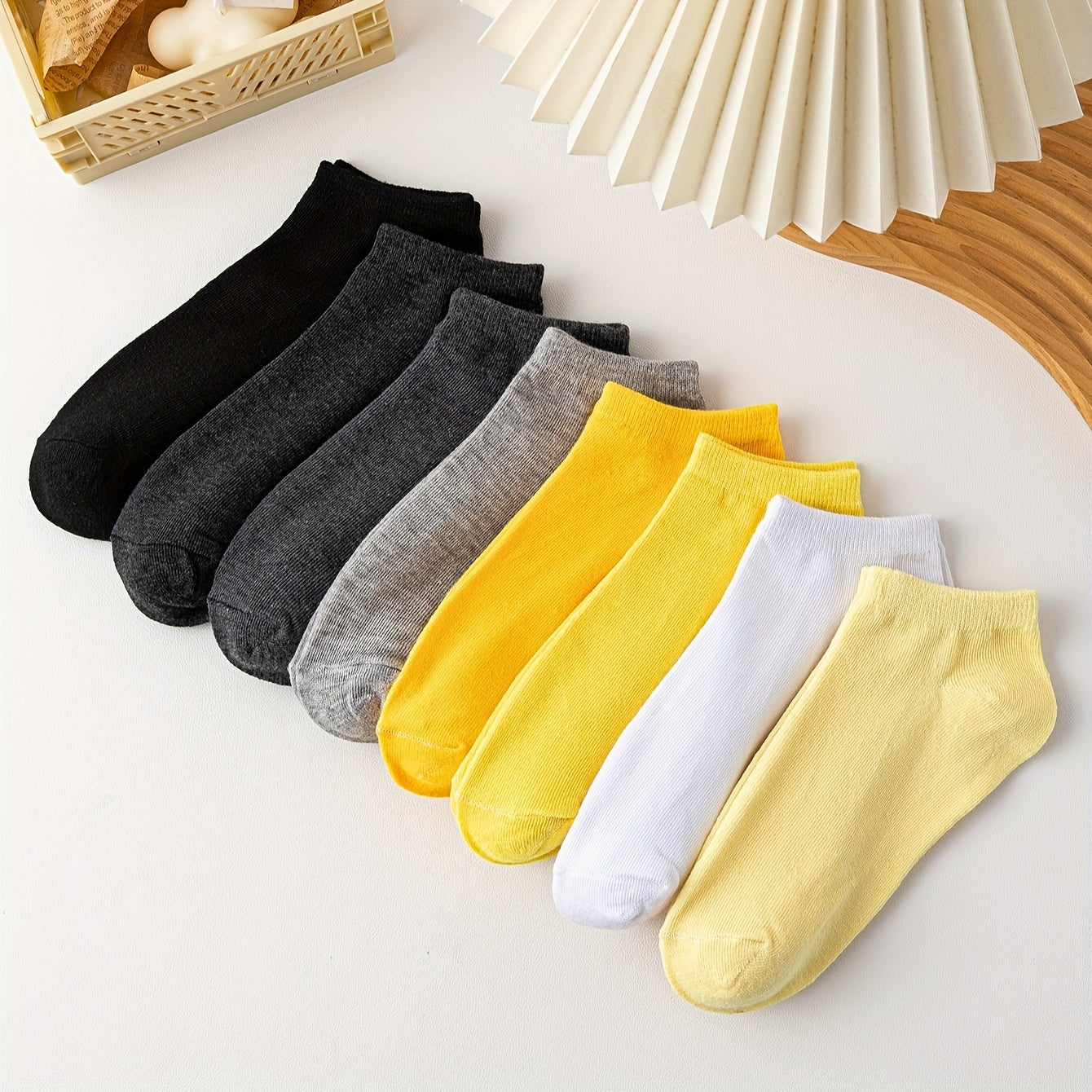 8 Pairs Women's Soft Low Cut Ankle Socks Lightweight Stockings & Hosiery