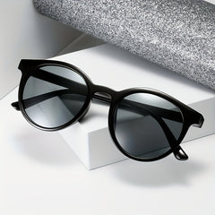 Retro Round Sunglasses UV400 Sun Shades for Beach Travel