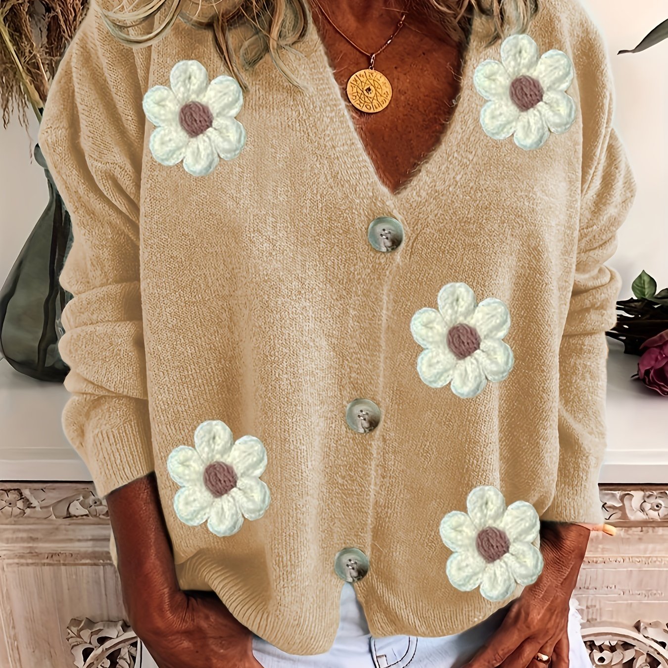  Casual Cardigan Women's Plus Floral Patch Button Decor