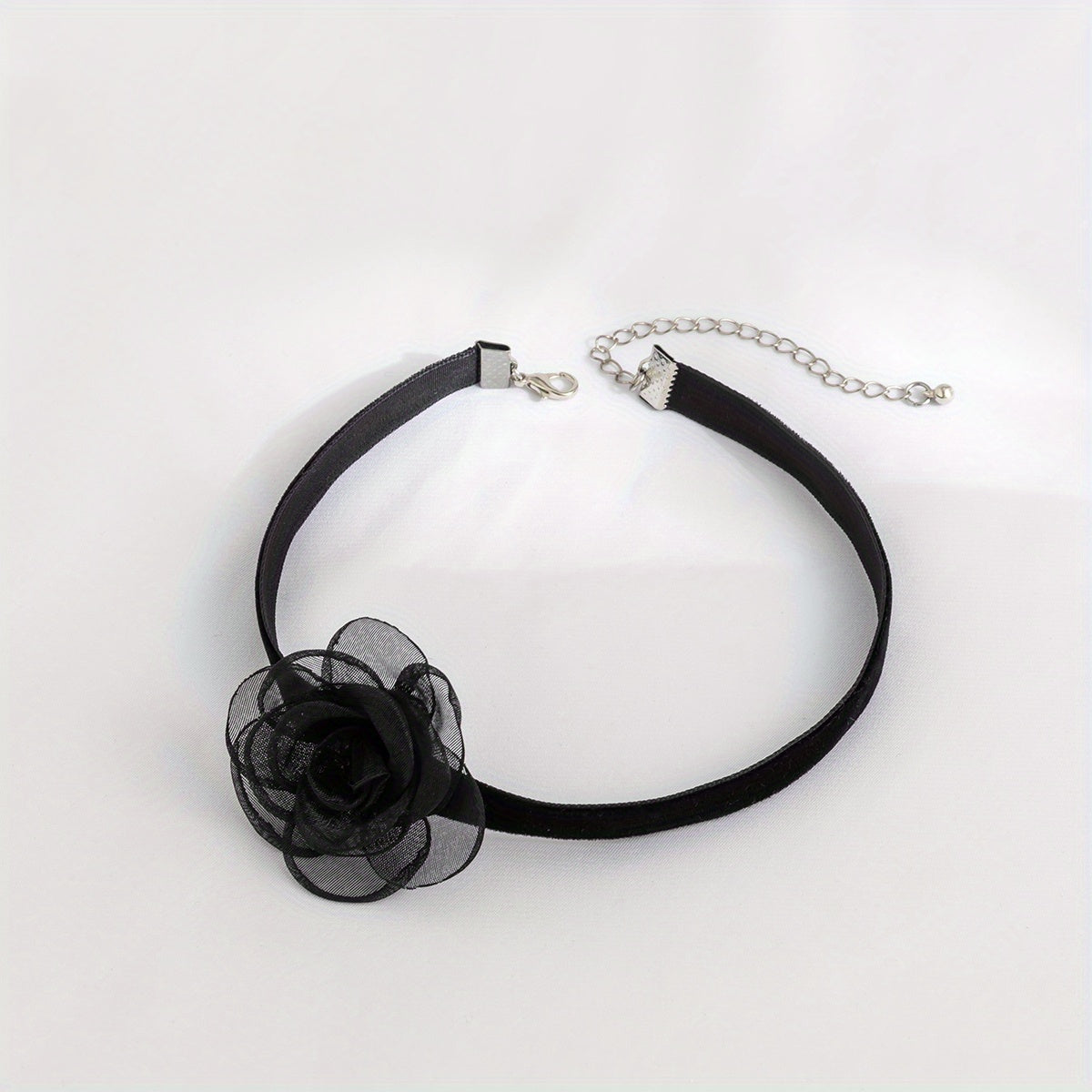 Vintage Flower Charm Choker Necklace Camellia Necklace for Women