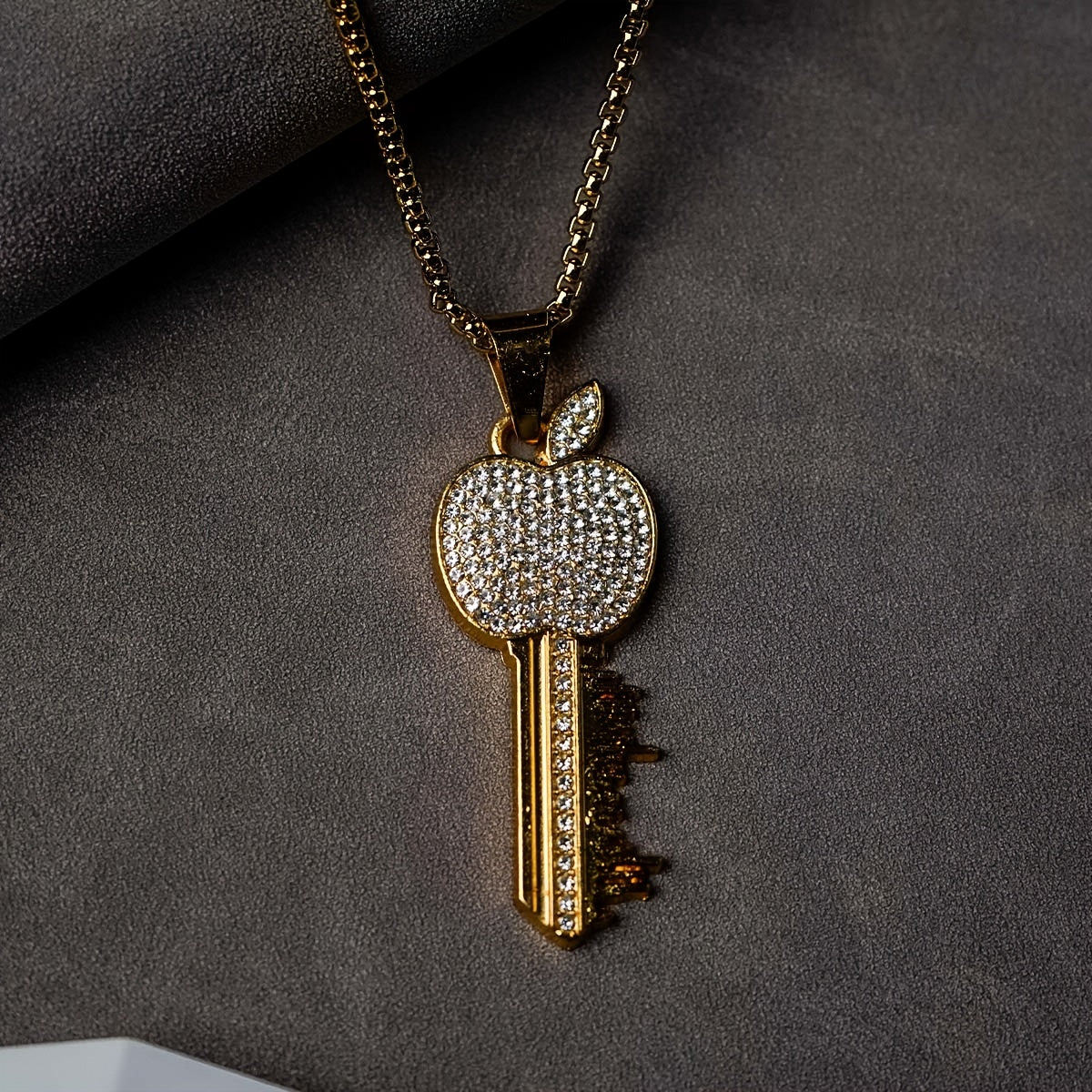 Golden Men's Alloy Hip Hop Cuban Chain