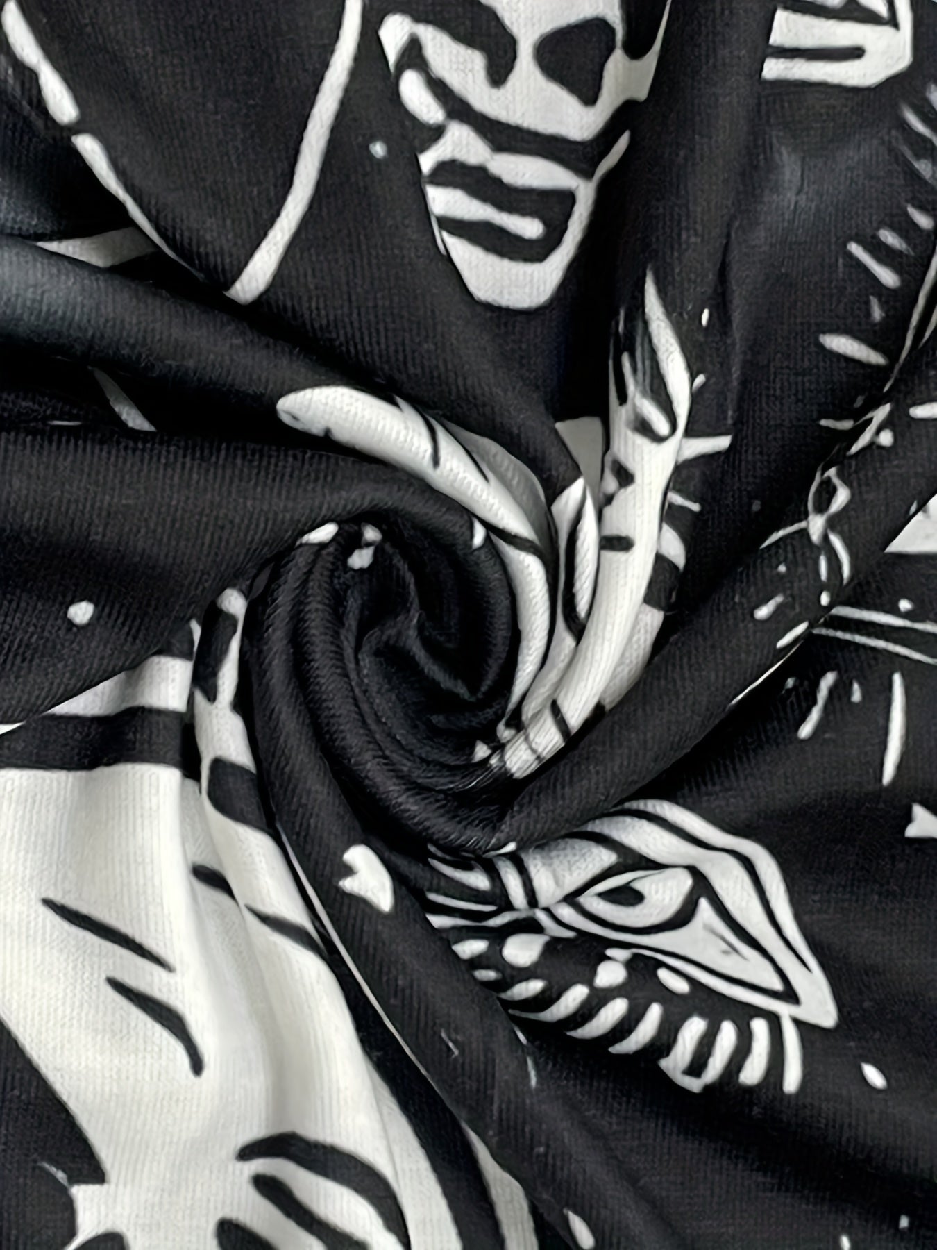  Gothic Dress Women's Plus Skull & Moon Print Criss Cross V Neck Dress