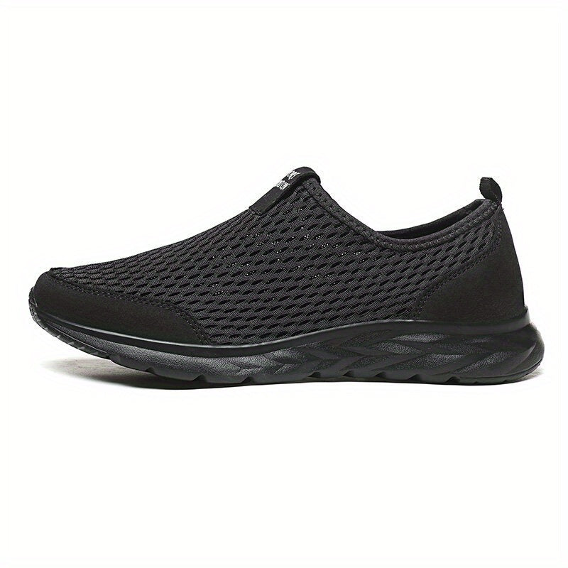 Men's Lightweight Slip-On Casual Shoes for Jogging Hiking Climbing