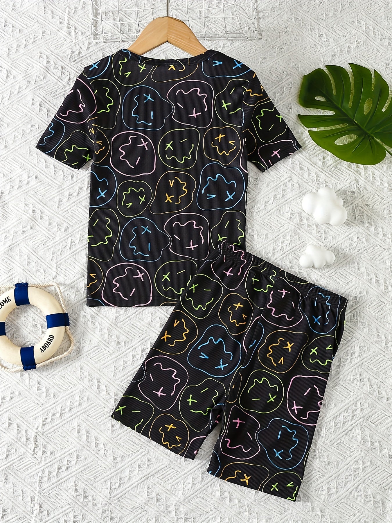 Boys Cartoon Face Print Pajamas Set